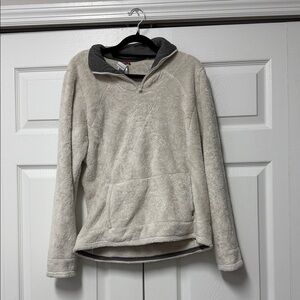 The North Face Gray and Cream Fleece Pullover